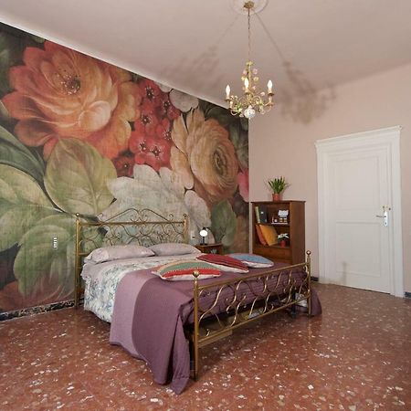 Liberi Mercanti - Guest House Affittacamere Лукка Экстерьер фото