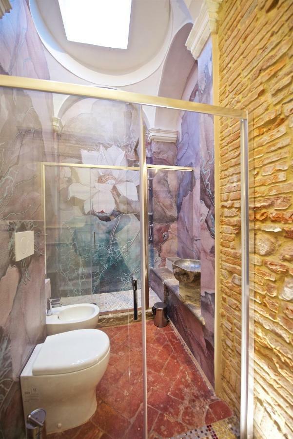 Liberi Mercanti - Guest House Affittacamere Лукка Экстерьер фото