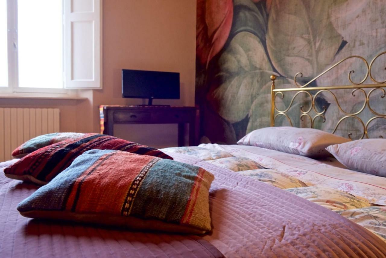 Liberi Mercanti - Guest House Affittacamere Лукка Экстерьер фото